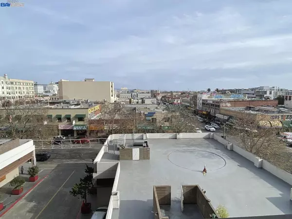 Oakland, CA 94607,801 Franklin St #523