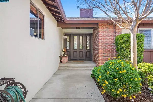 Martinez, CA 94553,460 Mountain View Dr