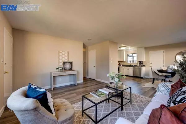 Livermore, CA 94551,5224 Lilac Ave