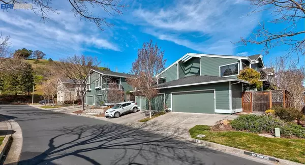 Moraga, CA 94556,6 Benedita Pl