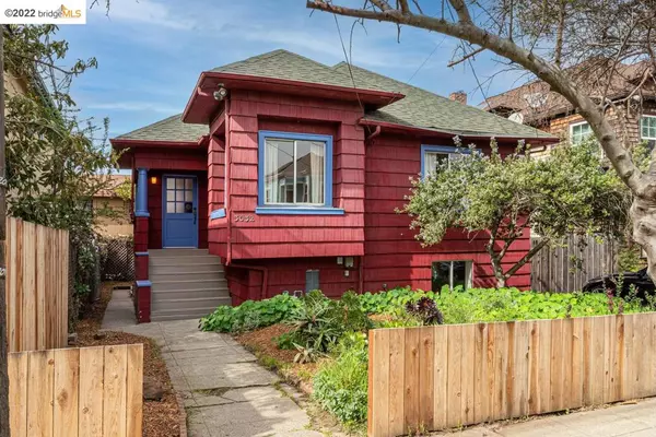 3032 Tremont St, Berkeley, CA 94703