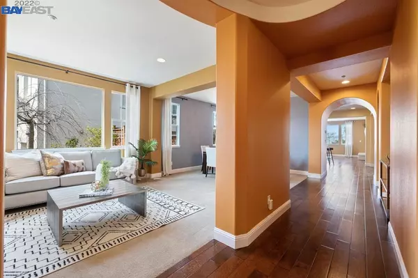 Hayward, CA 94542,302 Drummond Dr