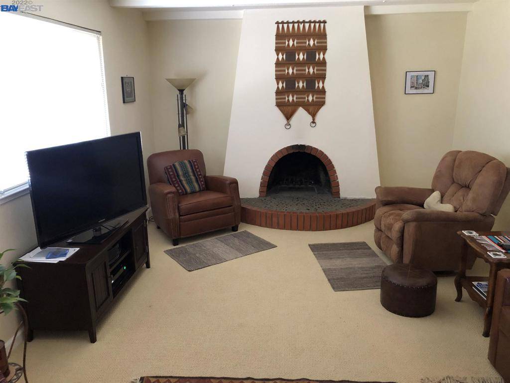 San Ramon, CA 94583,9696 Ashby Way