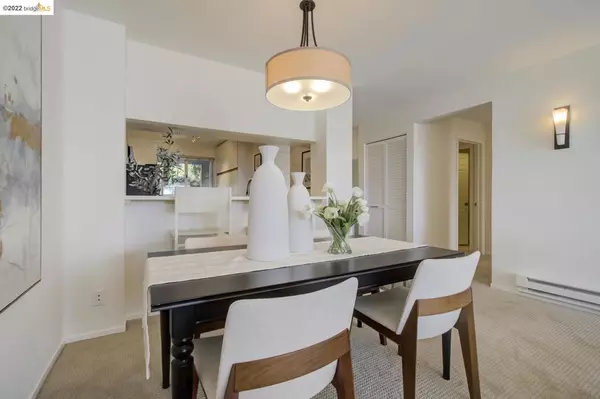Richmond, CA 94801,1200 Brickyard Way #206