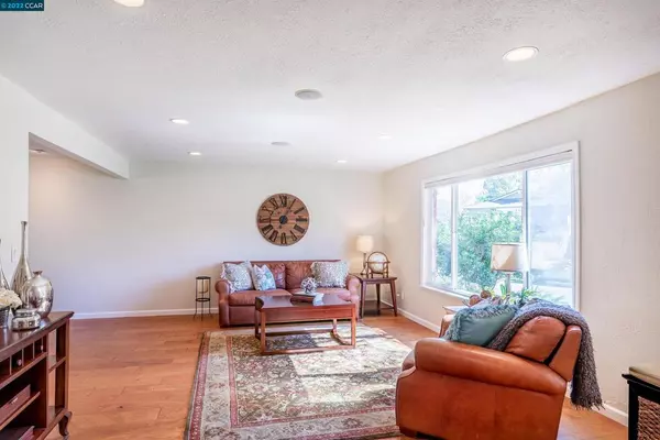 San Ramon, CA 94583,385 Cardona Cir