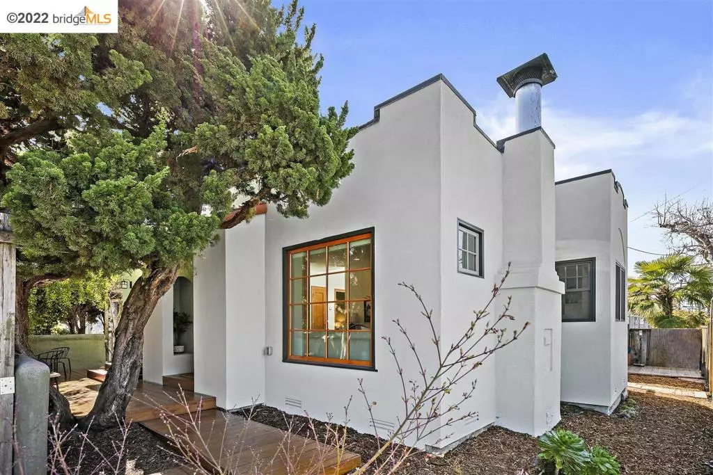 Berkeley, CA 94702,2300 Edwards St