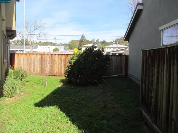 Hayward, CA 94544,789 Plantation Lane