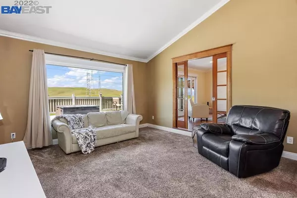 Pittsburg, CA 94565,3826 La Miranda Place