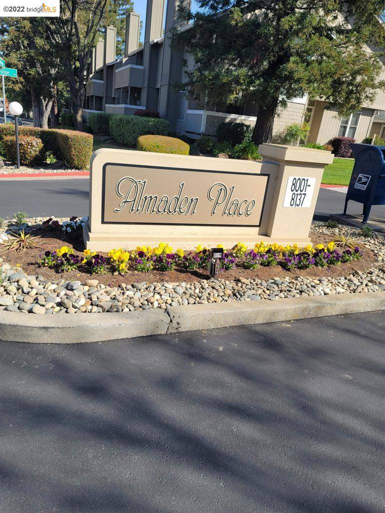 8080 Briar Ridge Ln, Citrus Heights, CA 95610-7954