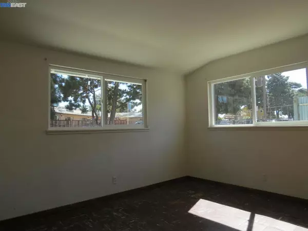 San Leandro, CA 94578,1467 168Th Ave