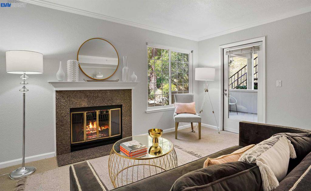 525 Canyon Oaks Dr. #C, Oakland, CA 94605