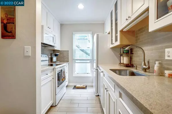 Moraga, CA 94556,651 Moraga Rd #23