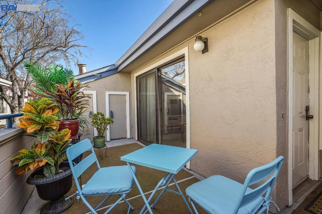 Newark, CA 94560,6344 Buena Vista Dr #B