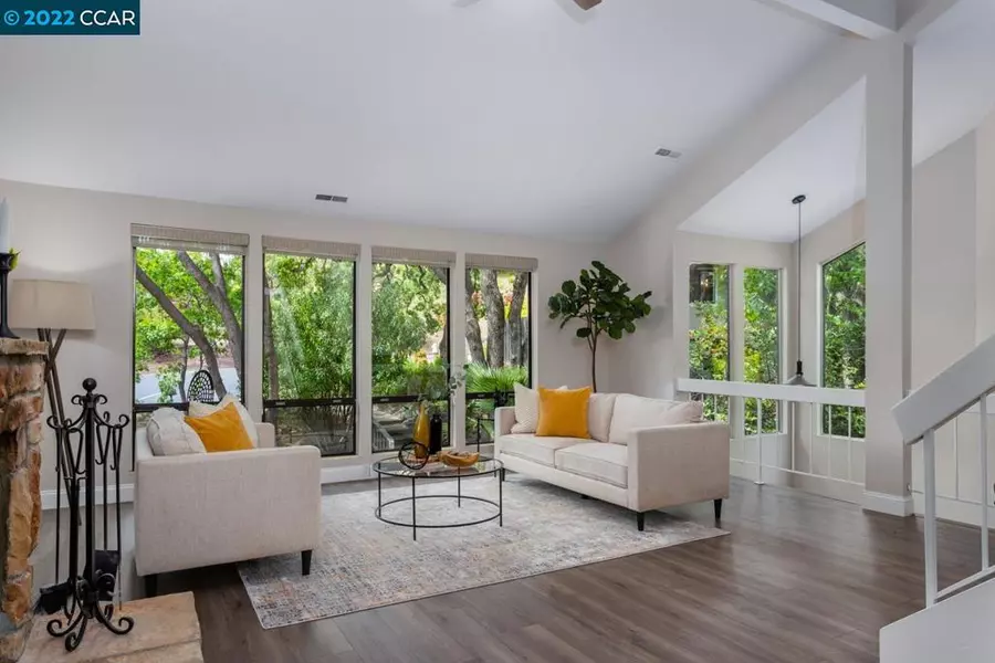 15 Heritage Oaks Rd, Pleasant Hill, CA 94523