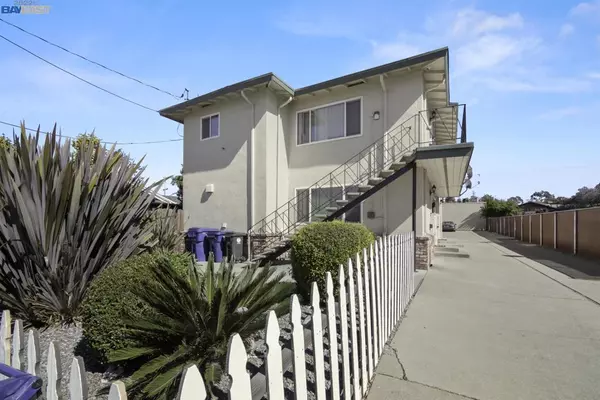 22422 N 5th St, Castro Valley, CA 94546