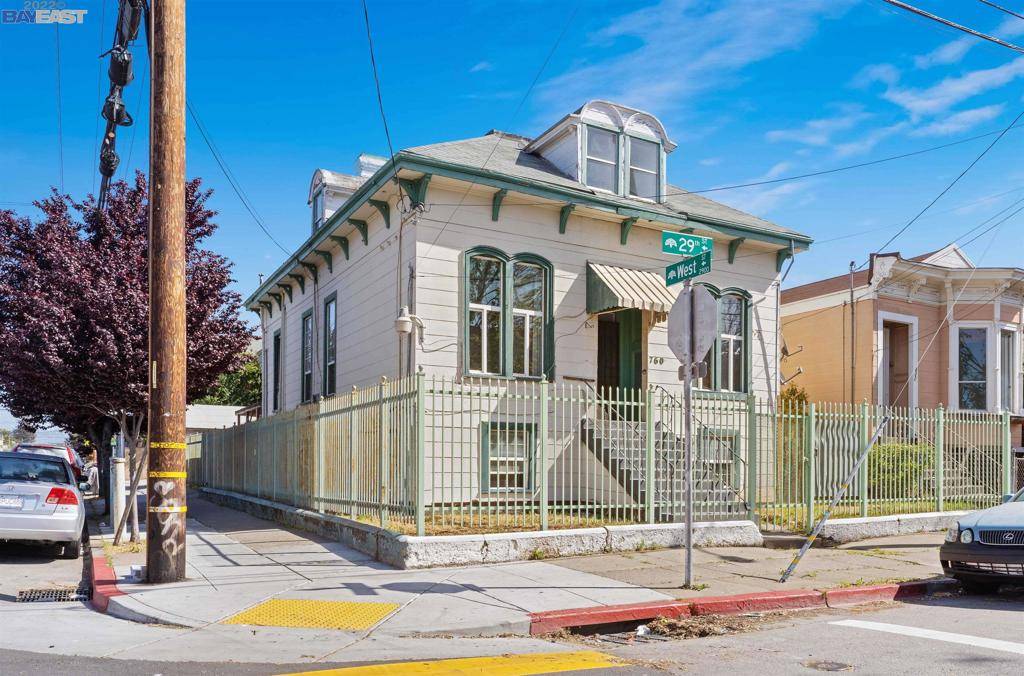 760 29Th St, Oakland, CA 94609