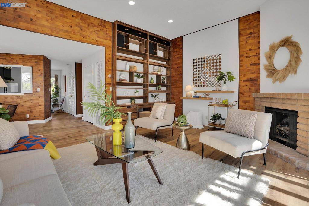 Castro Valley, CA 94552,5370 Briar Ridge Drive