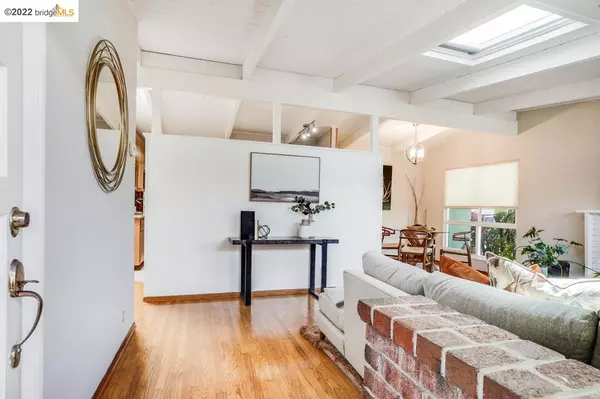 El Sobrante, CA 94803,4337 Jana Vista Rd