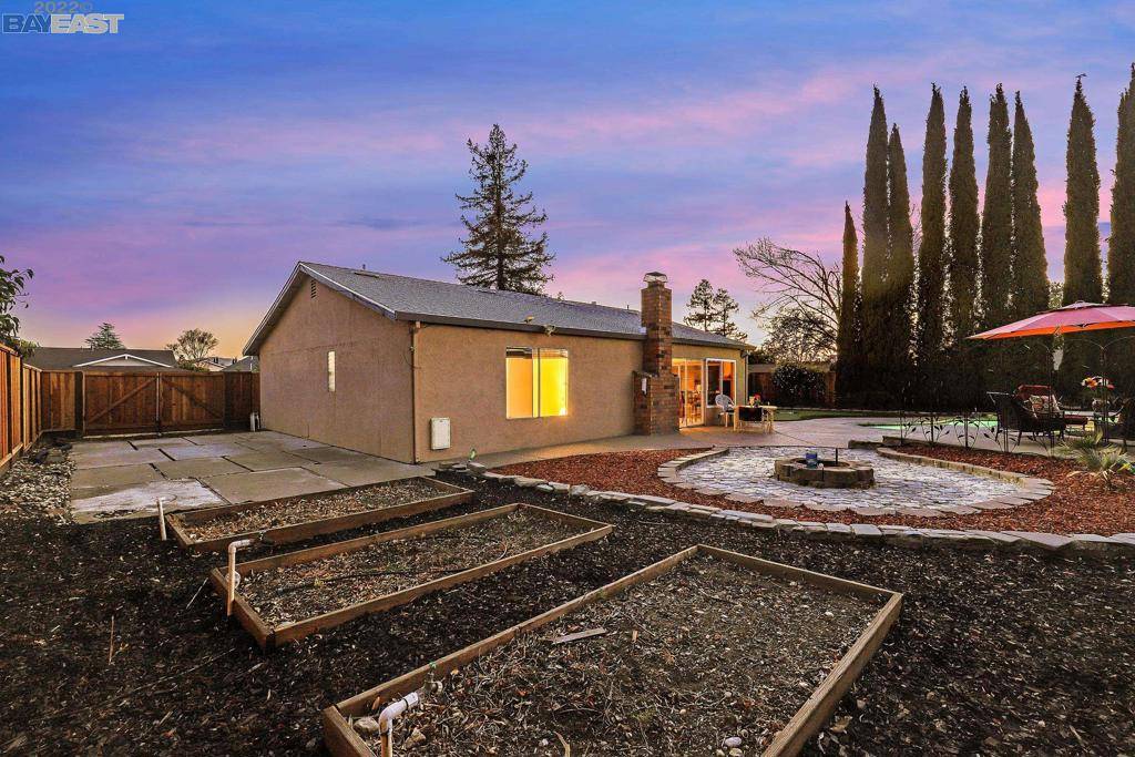 Livermore, CA 94551,38 Cascade Ave