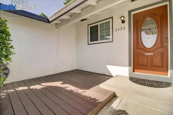 Union City, CA 94587,2490 Baltusrol Ct