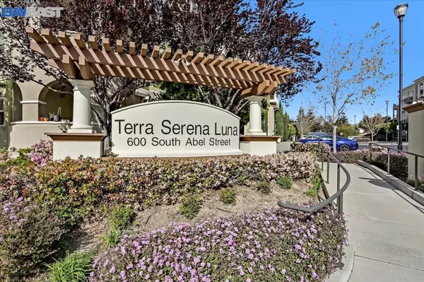 Milpitas, CA 95035,600 S Abel St #406