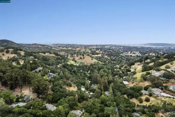 Lafayette, CA 94549-2108,3406 Shangri La Rd