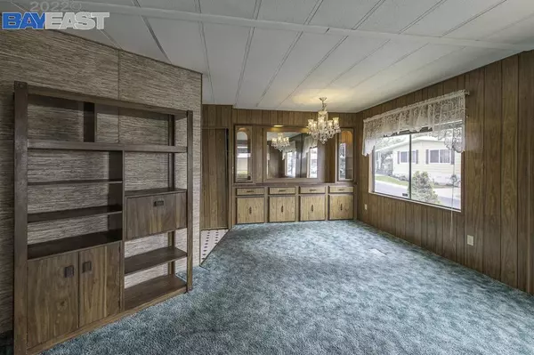 Union City, CA 94587,121 Madrone Way