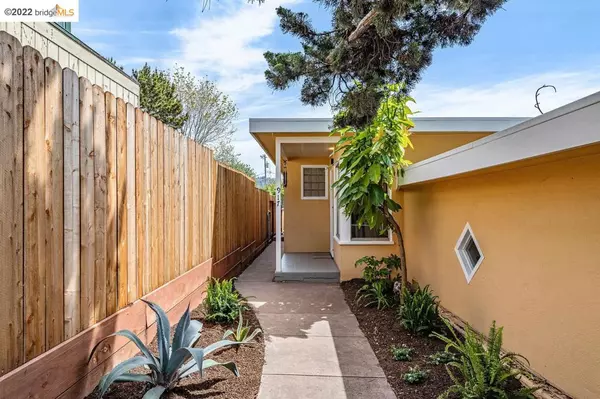 Albany, CA 94706,917 Taylor St