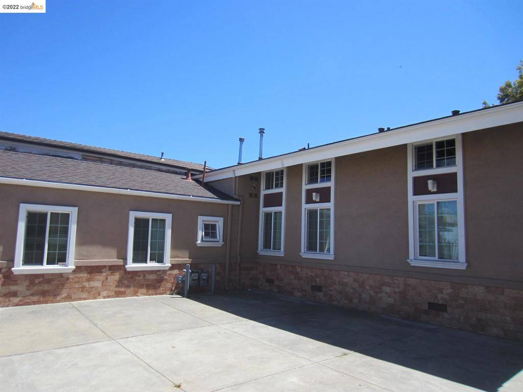 6115 International Blvd, Oakland, CA 94621