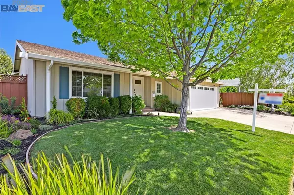 Pleasanton, CA 94588,4427 Downing Ct