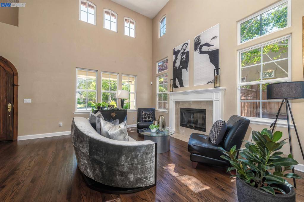 Pleasanton, CA 94566,1990 Nicosia Ct