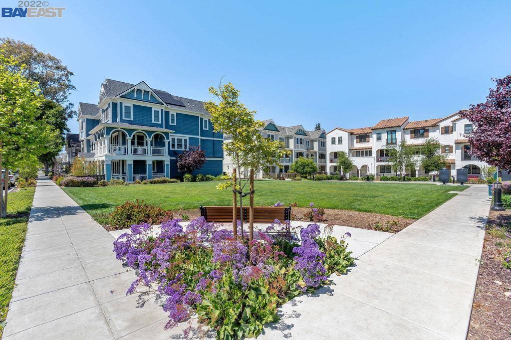 Alameda, CA 94501,2105 Eagle Ave