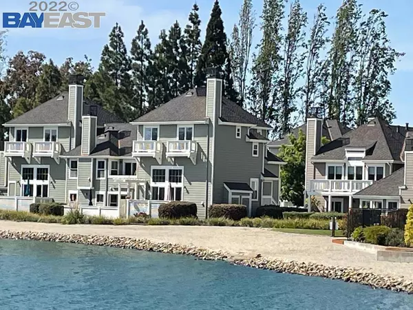 Foster City, CA 94404,1042 Helm Ln