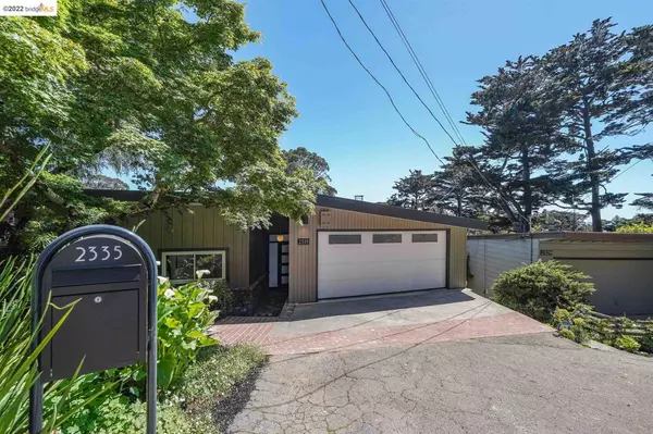Oakland, CA 94611,2335 Pelham Place