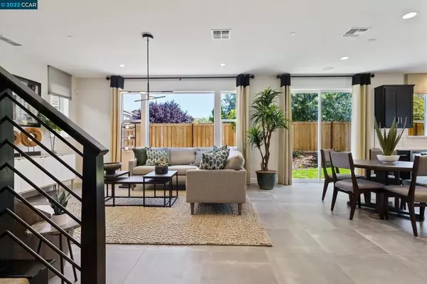 West Sacramento, CA 95691,1816 Stetson Circle