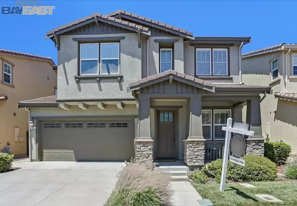 935 Gomes Ln, Milpitas, CA 95035