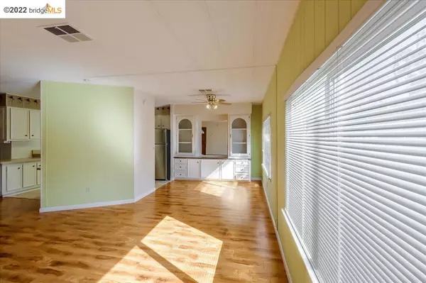 Morgan Hill, CA 95037,275 Burnett Avenue
