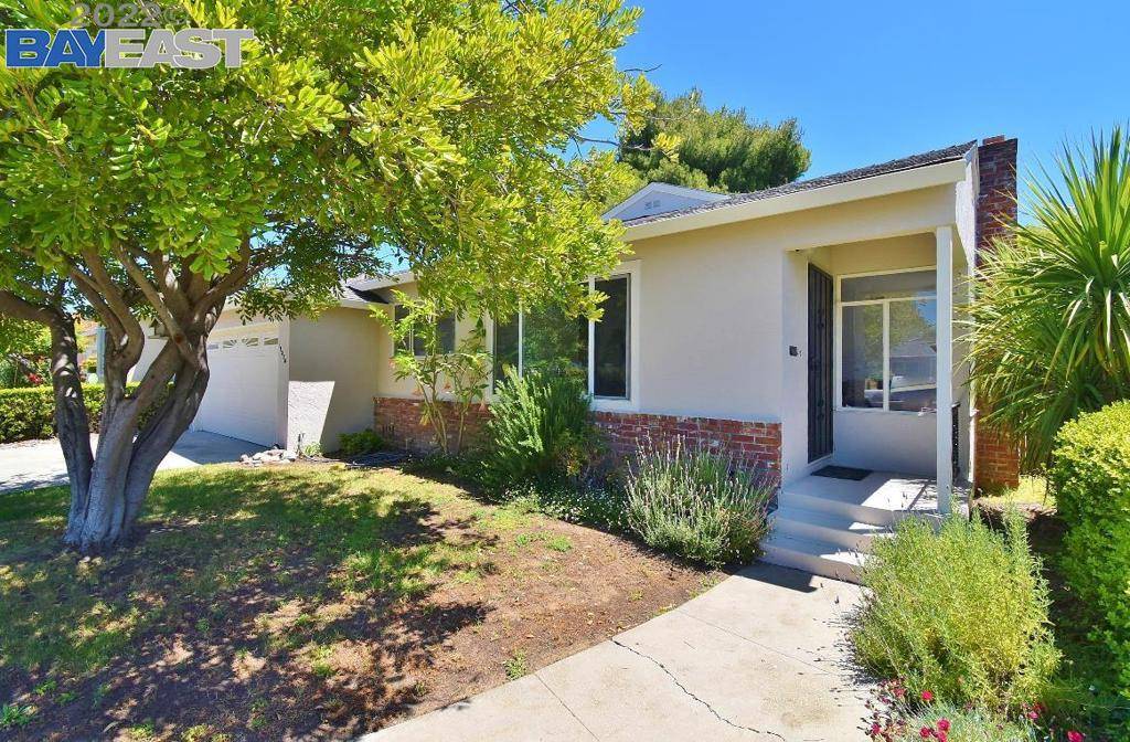 Castro Valley, CA 94546,19576 Vaughn Ave