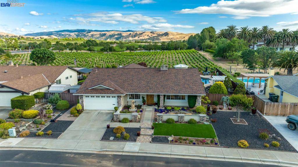 2550 Superior Dr, Livermore, CA 94550