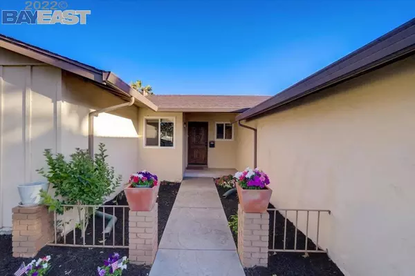 Union City, CA 94587,32395 Sheffield Ln