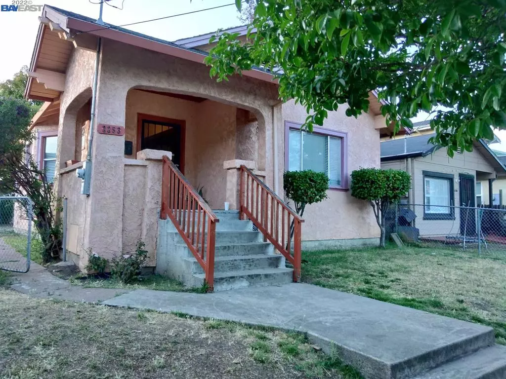 Oakland, CA 94605,2253 Auseon Avenue