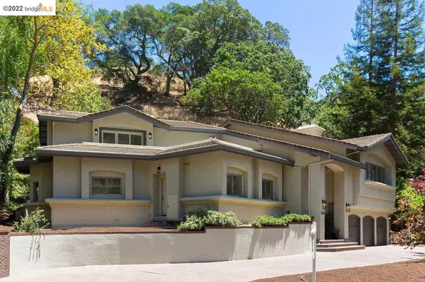 568 Dalewood Drive, Orinda, CA 94563