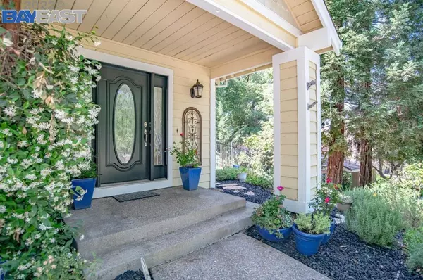 Pleasanton, CA 94566,3607 Bernal Ave