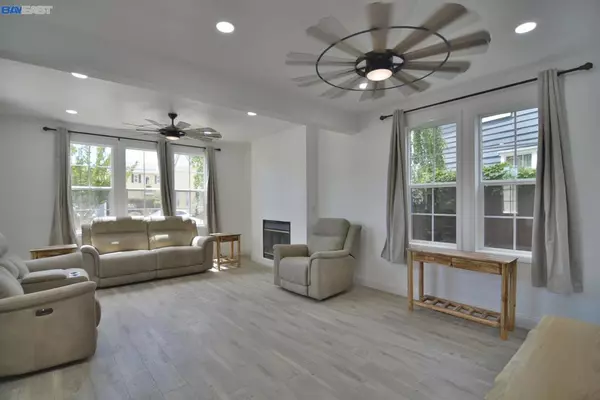 Vallejo, CA 94591-6393,4188 Summer Gate Avenue