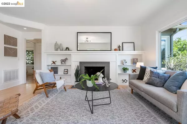 Albany, CA 94706,1018 Santa Fe Ave