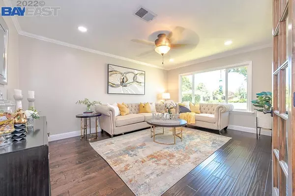 Union City, CA 94587,32397 Sheffield Ln