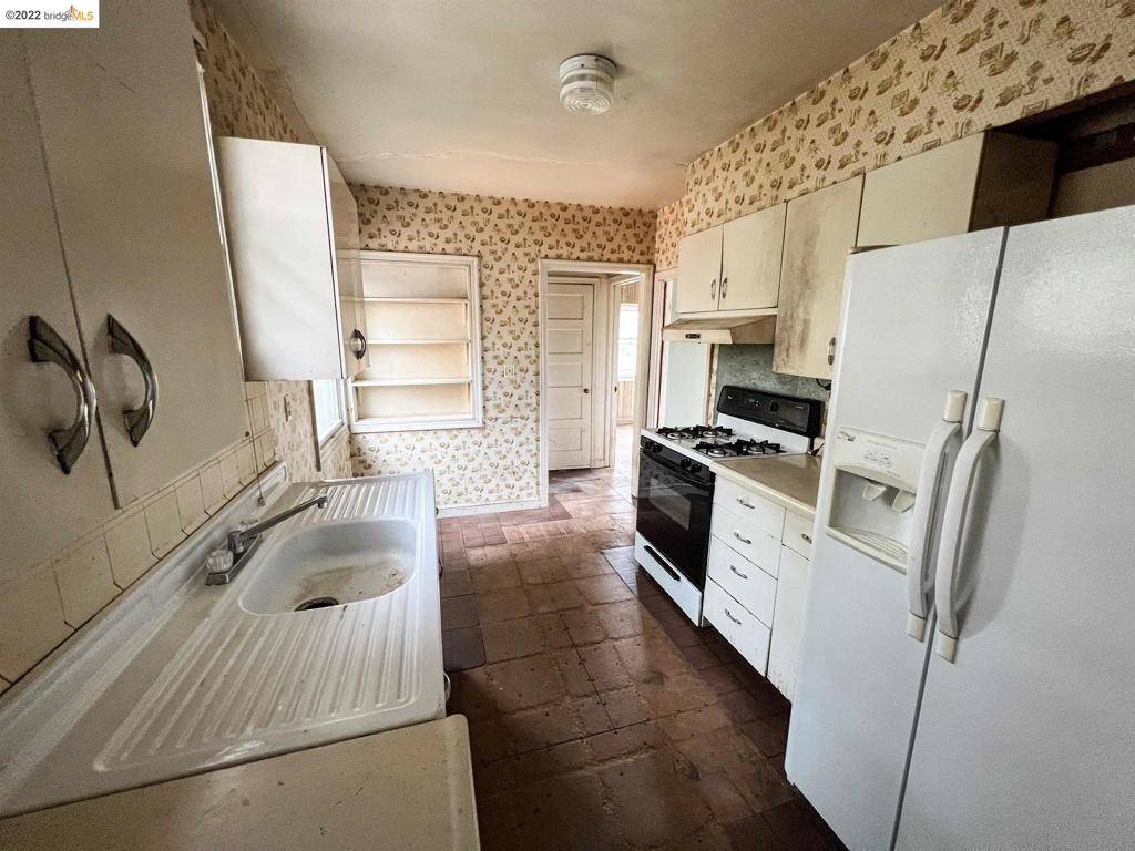 Oakland, CA 94619,4544 Tulip Ave