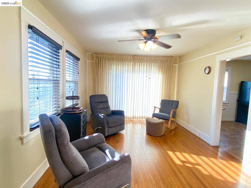 Vallejo, CA 94590,127 Daniels Ave