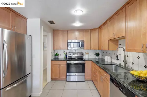 San Leandro, CA 94577,14420 Outrigger Dr #73