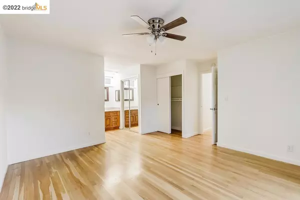 Pleasanton, CA 94588,4649 Denker Dr